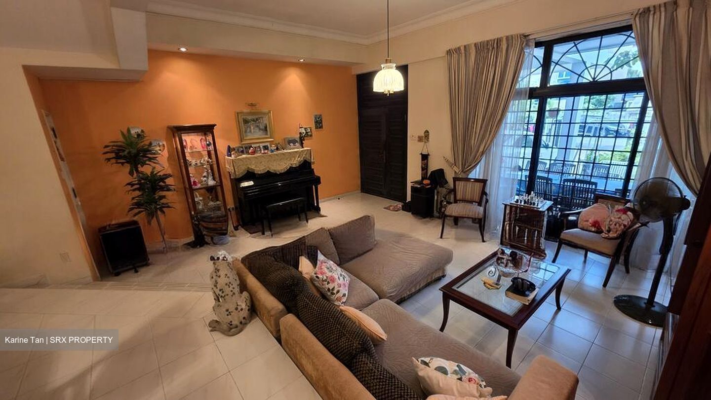 Chwee Chian View (D5), Terrace #568357571